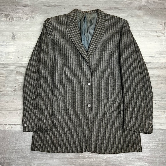 Hart Schaffner Marx Grey & Black Stripe Sport Coat 38R